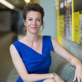 Elizabeth Roscio Hope & Opportunity For and From the Displaced – GlobalGoalsCast